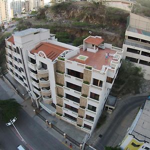 Aparta Hotel Roca Marina